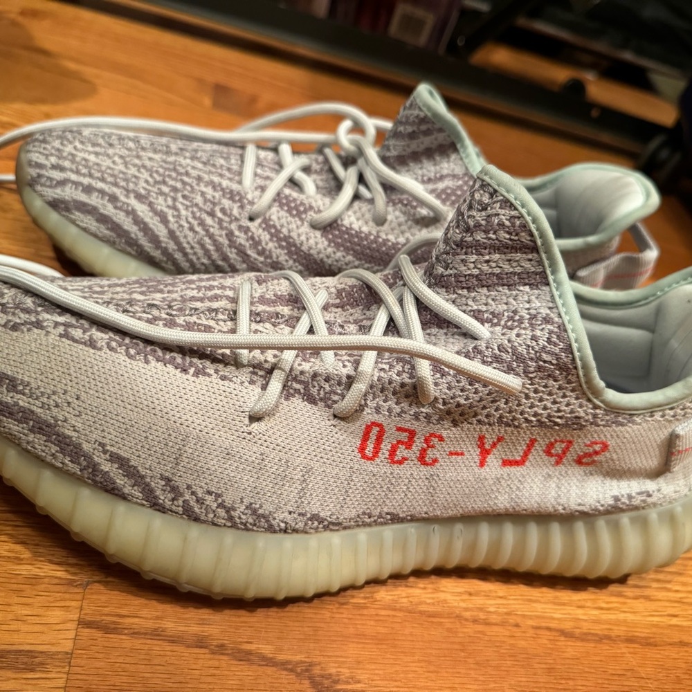 Adidas Yeezy boost 350 blue tint a